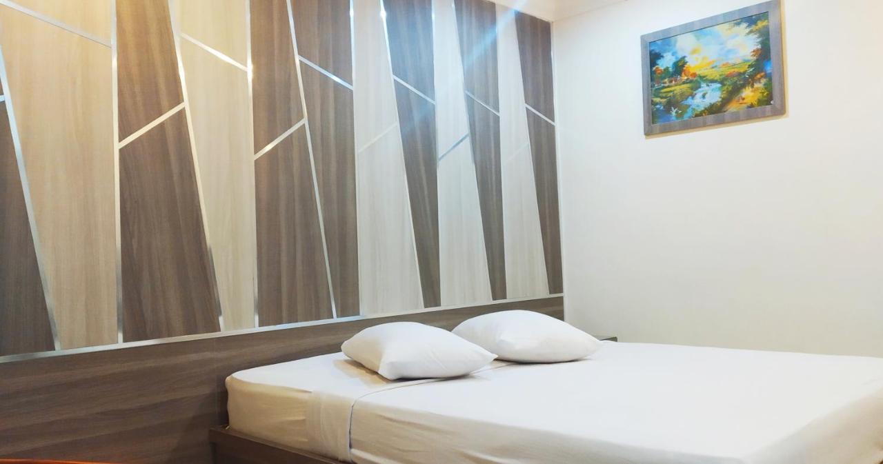 Paradise Hotel Tanjung Pinang Εξωτερικό φωτογραφία