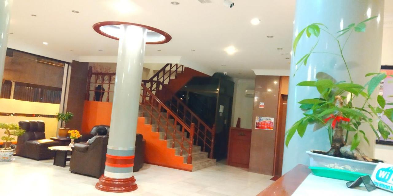 Paradise Hotel Tanjung Pinang Εξωτερικό φωτογραφία